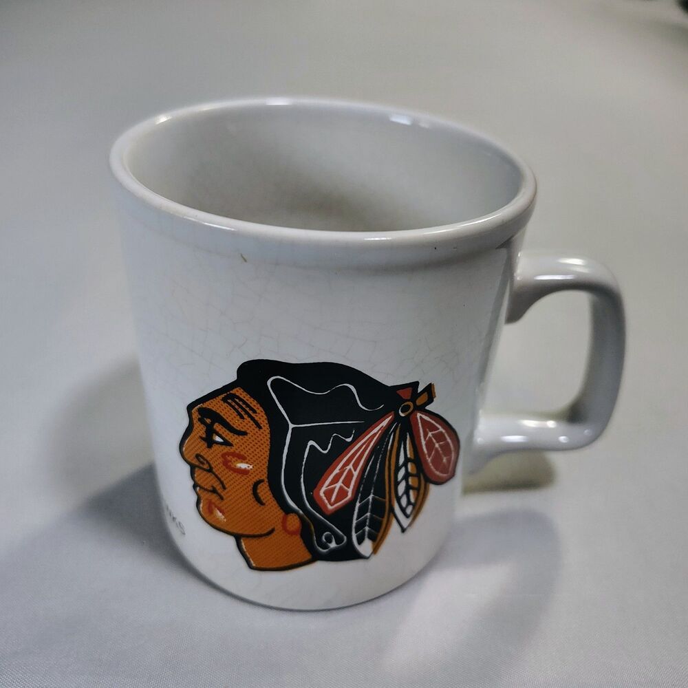 Vintage Kiln Craft White Crackle NHL Chicago Blackhawks Ceramic Coffee Mug Cup